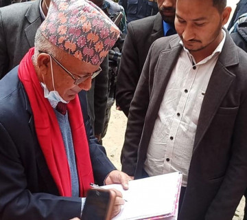 अभियुक्तको अनशनमा सहभागीप्रति माधव नेपालको सचिवालयको स्पष्टोक्ति : झुक्किएको हो, योजना मुताबिक होइन